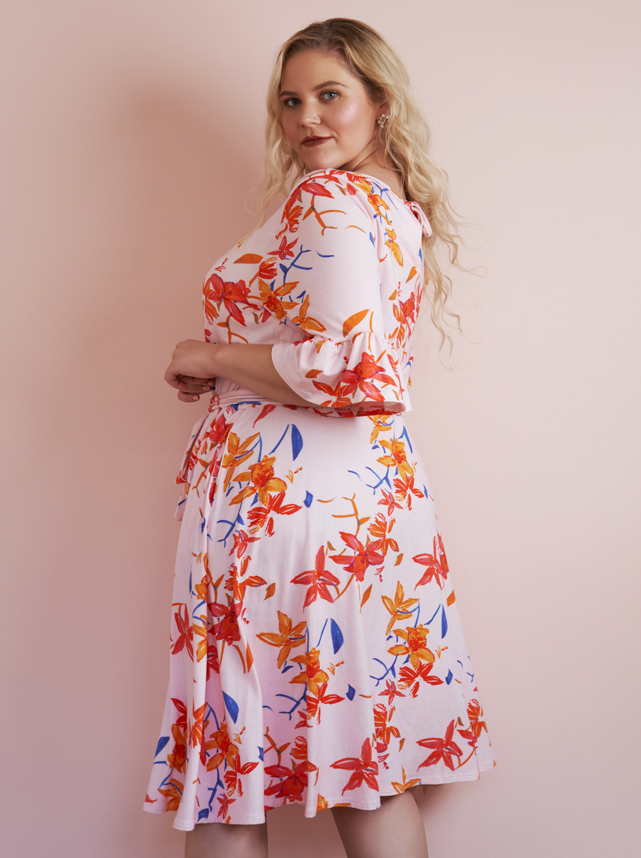 designer plus size pink floral fit & flare dress with pockets side